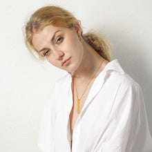 Load image into Gallery viewer, Engraved Date Name Pendant Necklace Gold