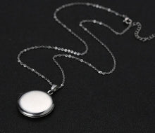 Load image into Gallery viewer, Custom photo Text Round shaped necklace Silver
