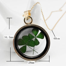Load image into Gallery viewer, Lucky Four Leaf Real Flower Necklace