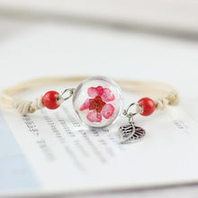 Load image into Gallery viewer, Hand-made Dried Flower Charm Bracelet