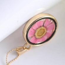 Load image into Gallery viewer, Organic Dried Flower Pendant