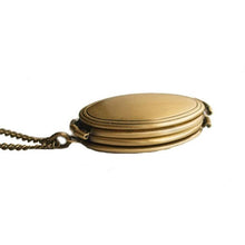 Load image into Gallery viewer, Extended Photo Box Pendant Necklace Gold