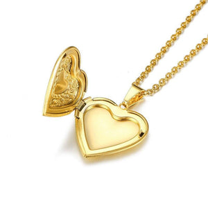 Heart Shaped Box Pendant Necklace In Gold