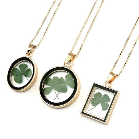 Lucky Four Leaf Real Flower Necklace