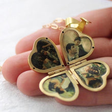 Load image into Gallery viewer, Heart Shaped Four Layer Photo Box Pendant Necklace Gold
